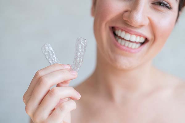 Invisalign Can Be Convenient For Common Teeth Straightening Needs
